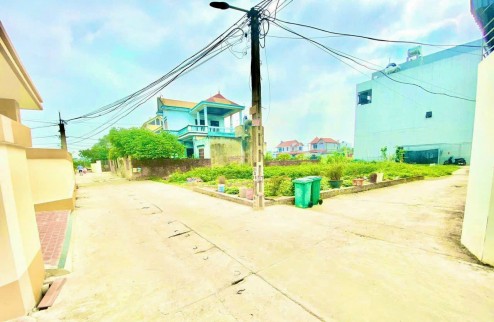 Bán đất tại tổ 9 thị trấn Quang Minh, Ấp Tre