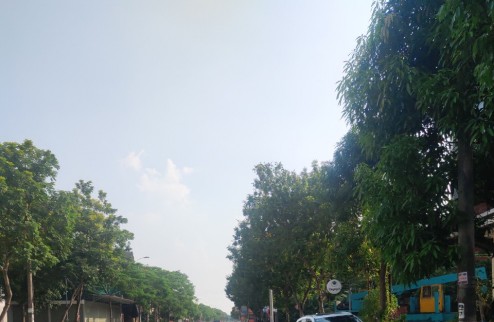 Cần bán đất mặt đường 24 khu đô thị Hà Phong, kinh doanh tốt. Giá bán nhanh.