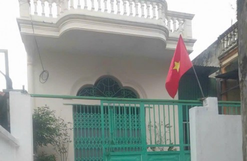 Chính chủ gửi bán lô đất có sẵn nhà về ở. tại tổ 8 thị trấn Quang Minh