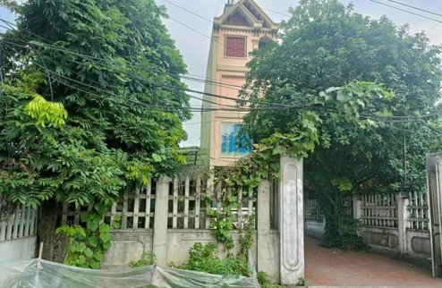 TRỤC KINH DOANH TẠI MẶT ĐƯỜNG VÕ VĂN KIỆT - SÁT TTTM MÊ LINH PLAZA