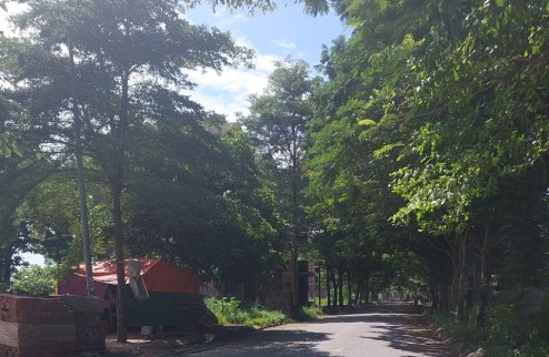 Bán Biệt Thự xây thô ven đầm khu đô thị Hà Phong, Mê Linh
