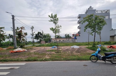 bán gấp băng 1 kinh doanh đường 100 mét Khu đấu giá Tam đồng, Mê Linh, Hà Nội